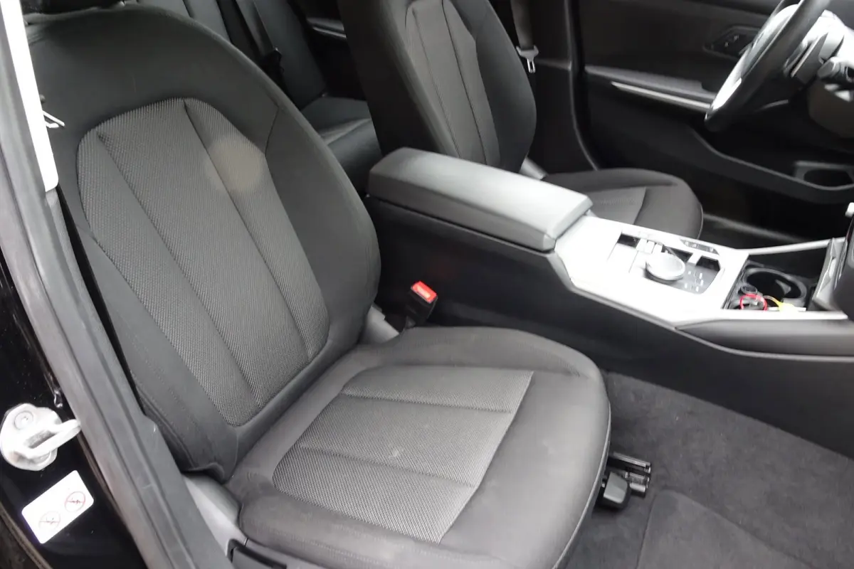 320e, NL AUTO, NAP, DIGITAL COCKPIT, LED, CARPLAY, ANDROIDAUTO