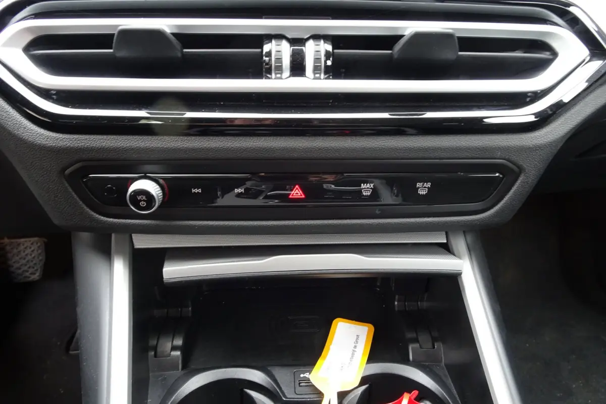 320e, NL AUTO, NAP, DIGITAL COCKPIT, LED, CARPLAY, ANDROIDAUTO