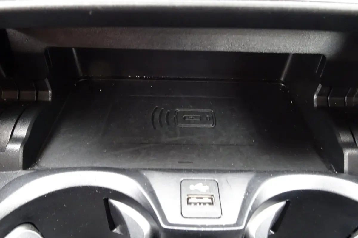 320e, NL AUTO, NAP, DIGITAL COCKPIT, LED, CARPLAY, ANDROIDAUTO