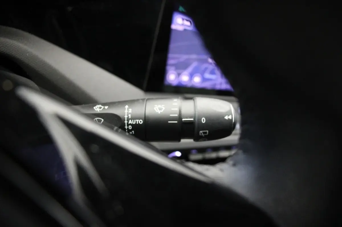 1.2 PureTech Active Pack Business - Digitaal Cockpit, Carplay, Cruise, Afn. Trekaak