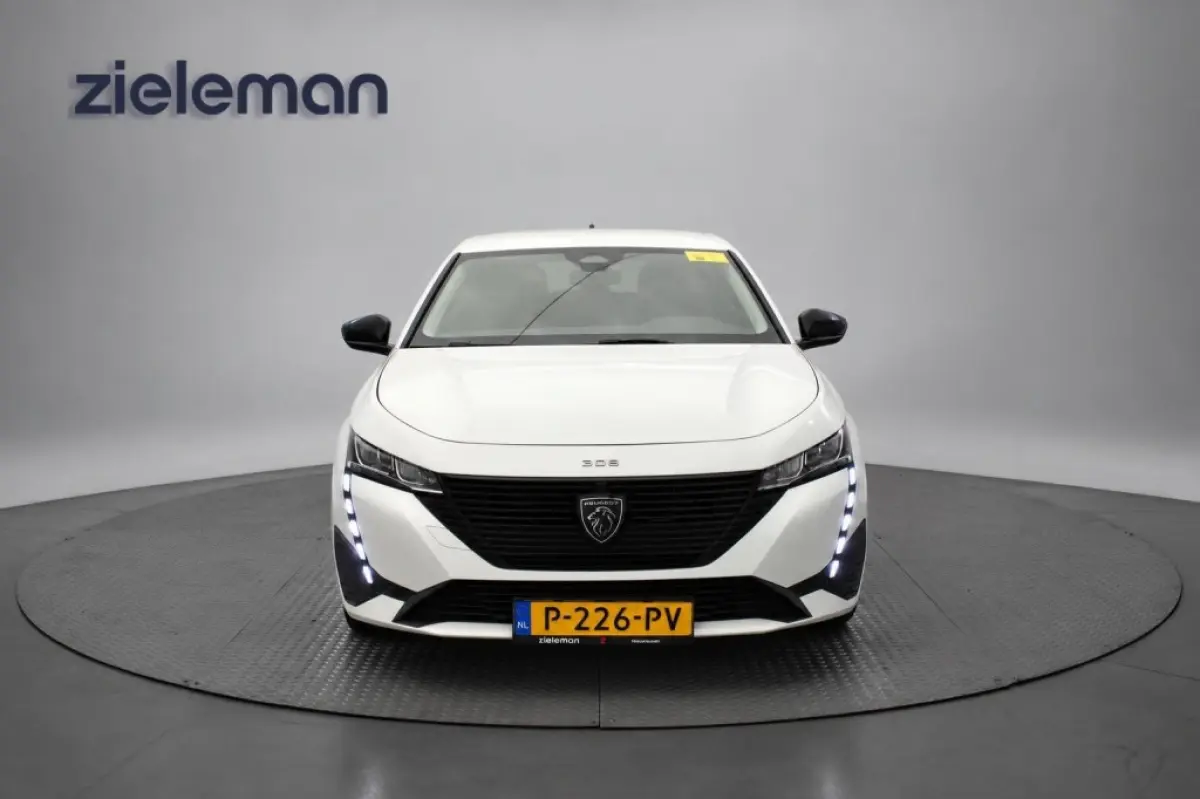 1.2 PureTech Active Pack Business - Digitaal Cockpit, Carplay, Cruise, Afn. Trekaak