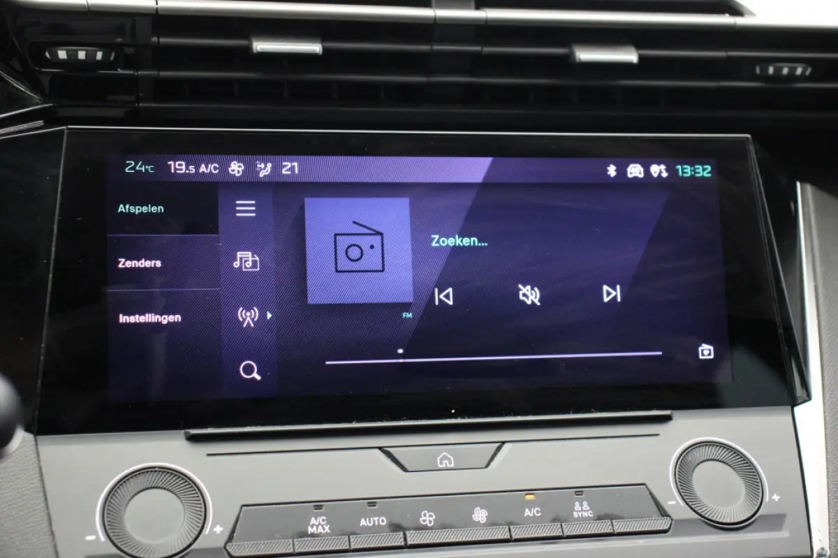1.2 PureTech Active Pack Business - Digitaal Cockpit, Carplay, Cruise, Afn. Trekaak