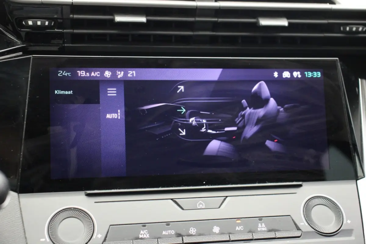 1.2 PureTech Active Pack Business - Digitaal Cockpit, Carplay, Cruise, Afn. Trekaak
