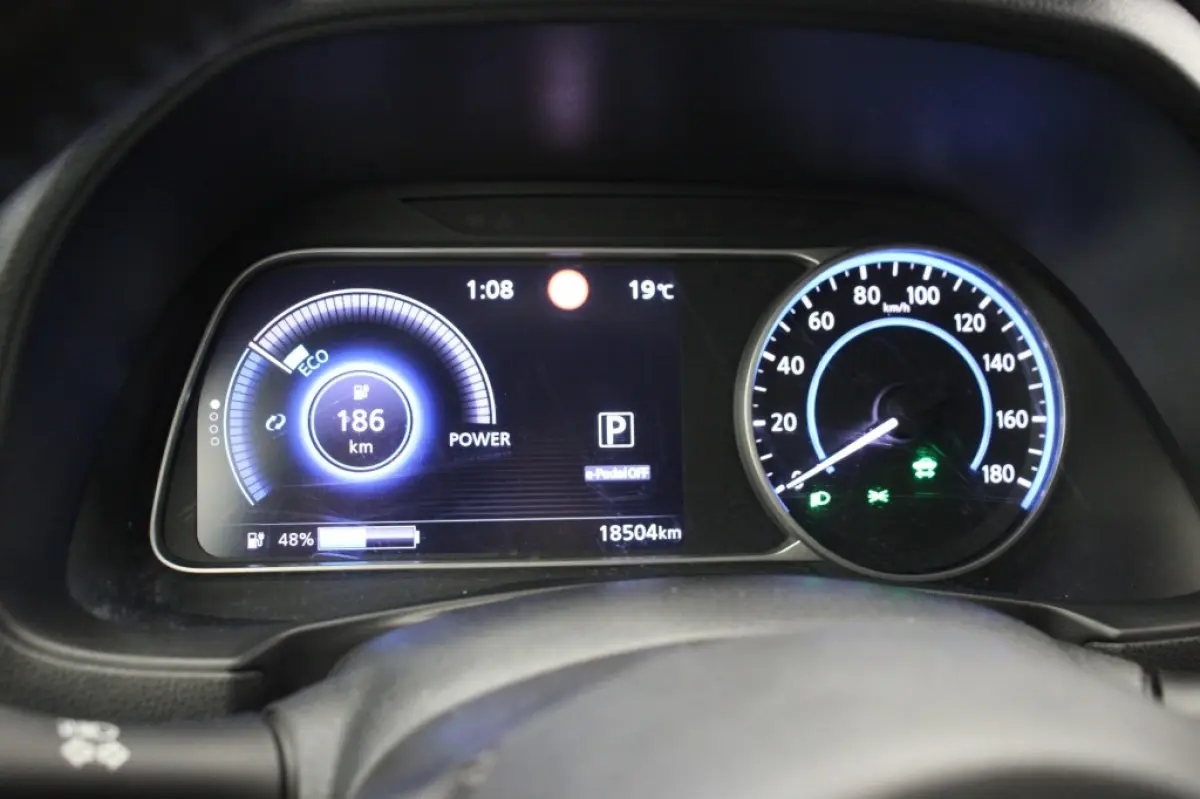E+ N-Connecta 62 kWh - Carplay, Camera, Adapt. Cruise, Stoelverw. SOH 93,85%