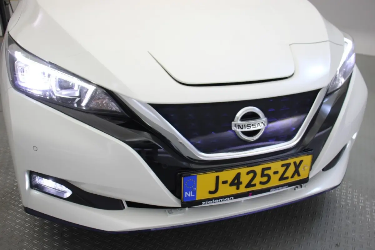 E+ N-Connecta 62 kWh - Carplay, Camera, Adapt. Cruise, Stoelverw. SOH 93,85%