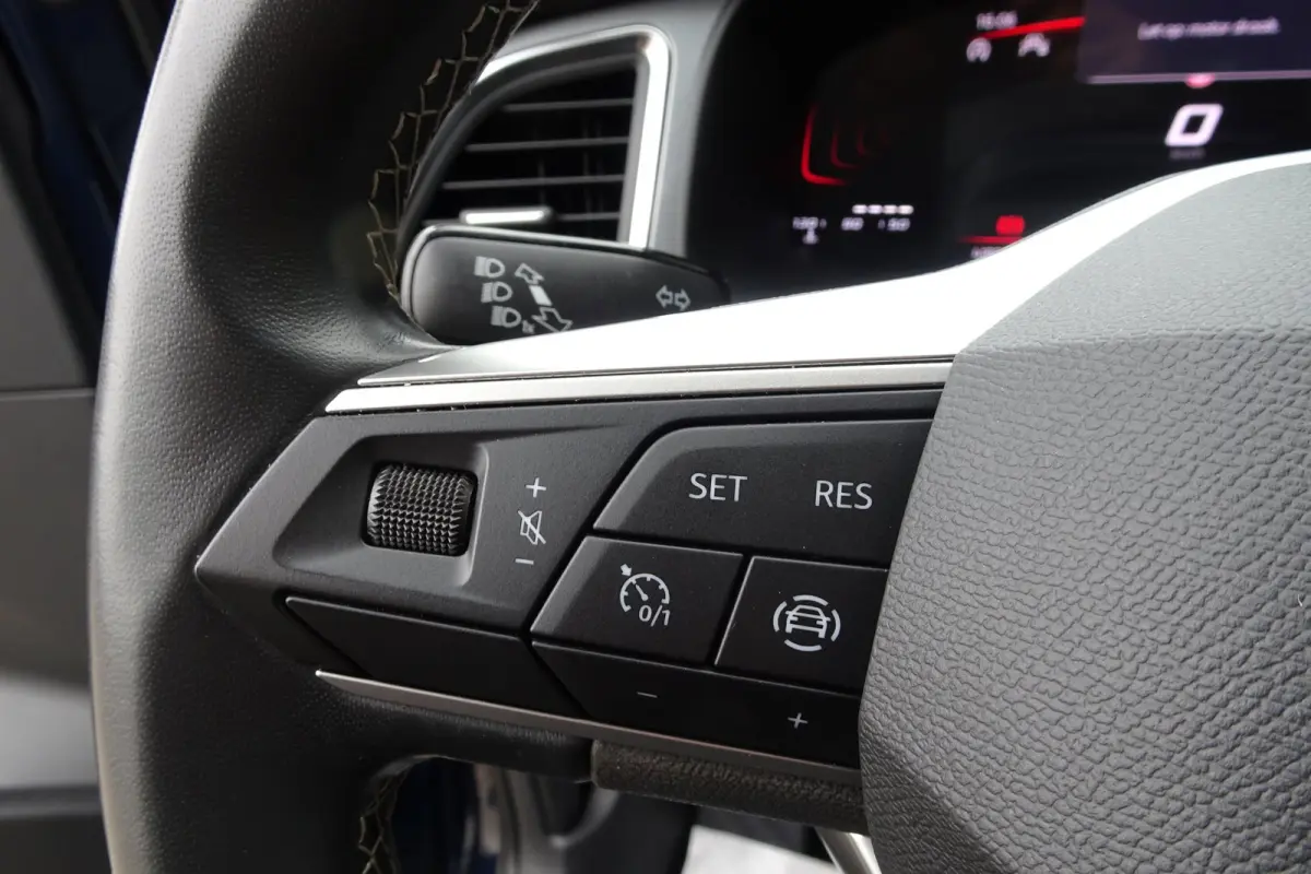 1.5 TSI Style Business Intense, NL AUTO, NAP, CAMERA, LED, CARPLAY, ANDROIDAUTO, 1E EIGENAAR, 1800KG TREKGEWICHT