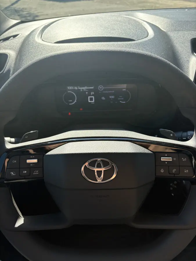 Challenger L1 50 kWh 136pk | Airco | Camera | Carplay | Cruise |