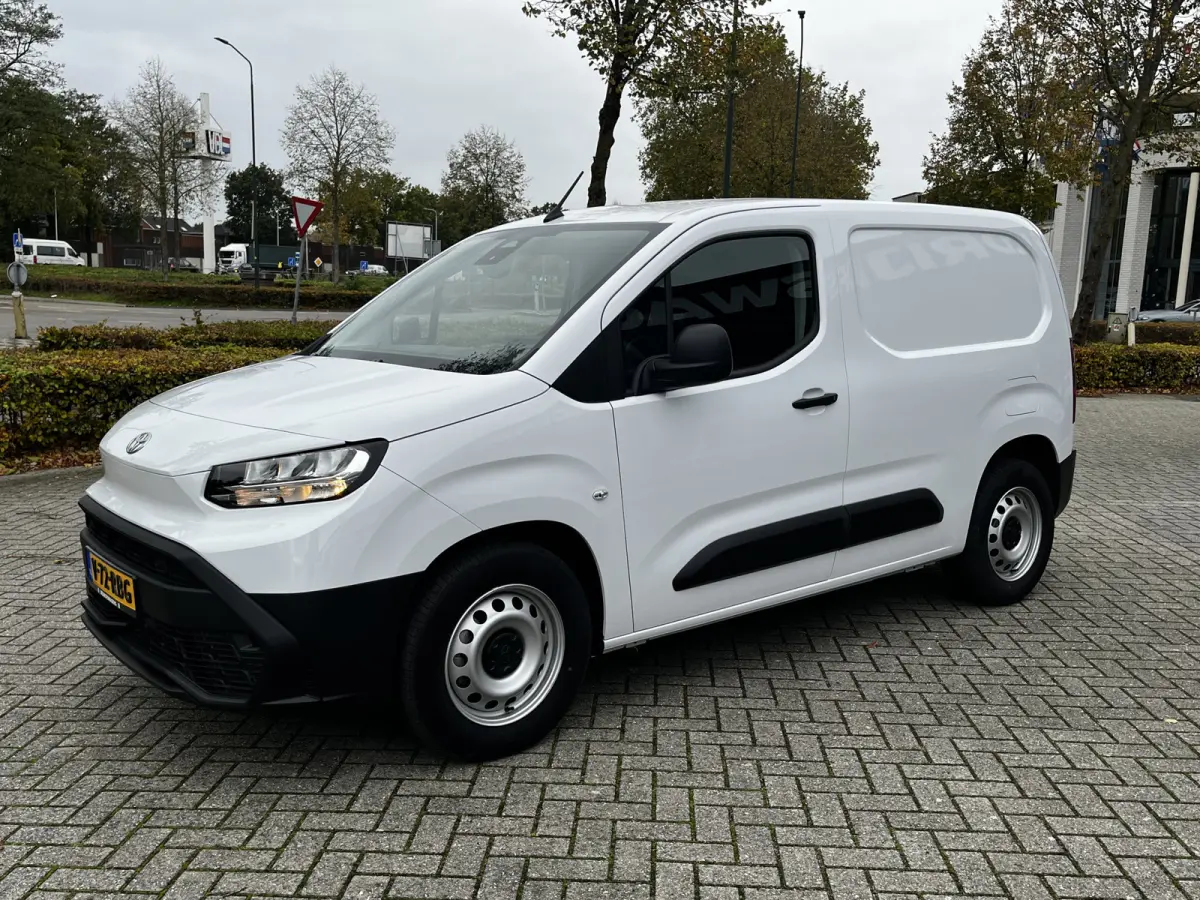 Challenger L1 50 kWh 136pk | Airco | Camera | Carplay | Cruise |
