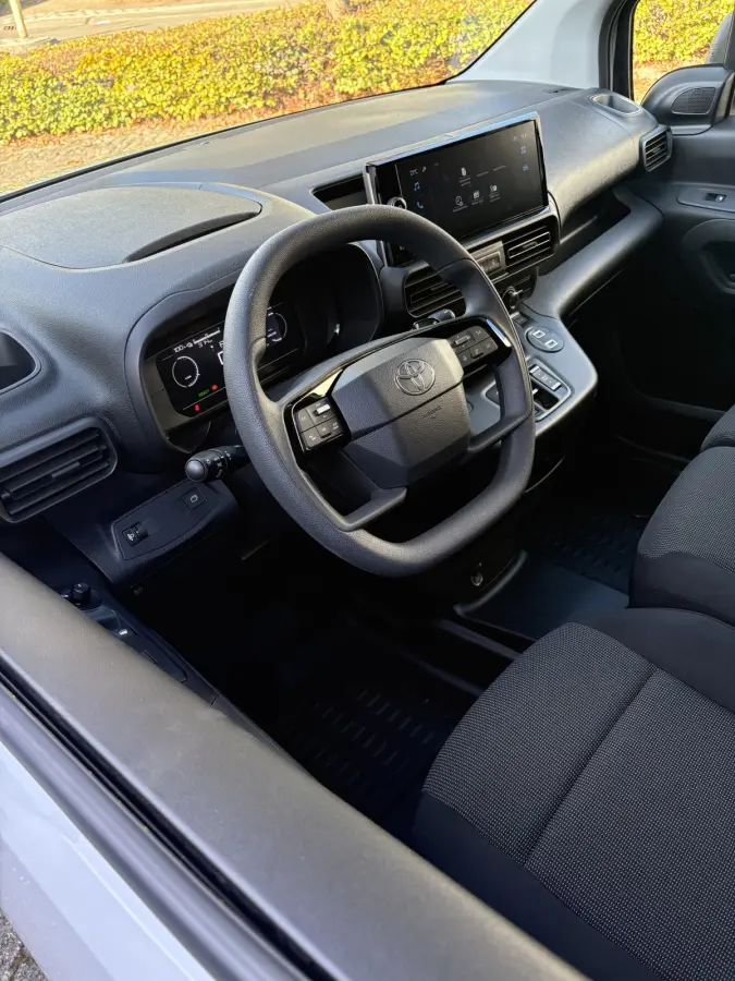 Challenger L1 50 kWh 136pk | Airco | Camera | Carplay | Cruise |