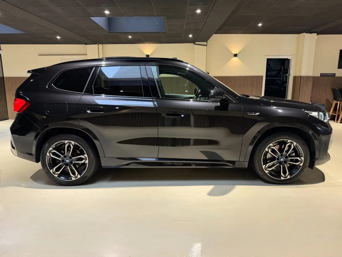 XDrive30e|HUD|H&K|Massage|360|Pano|Keyless|Stuur+Stoel verwarming|SOH92%