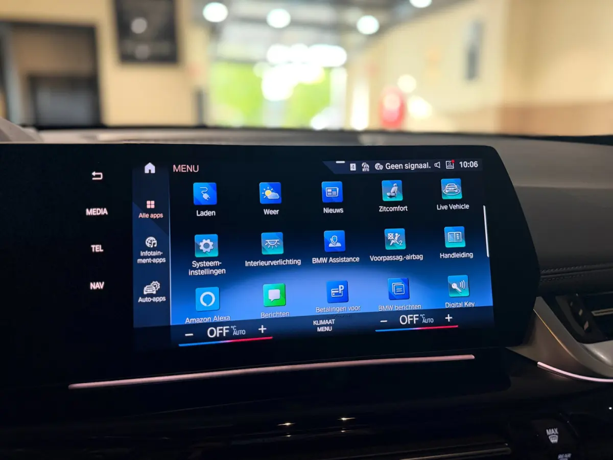 XDrive30e|HUD|H&K|Massage|360|Pano|Keyless|Stuur+Stoel verwarming|SOH92%