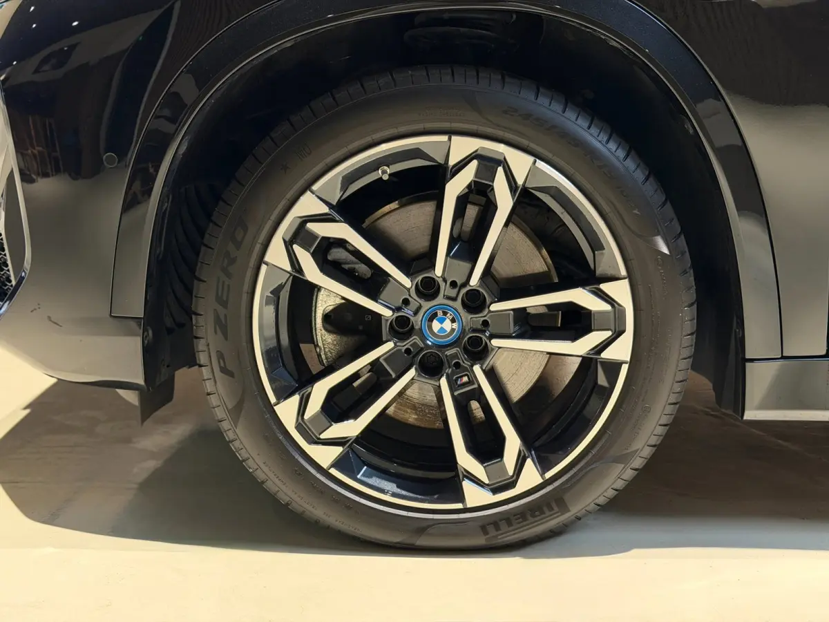 XDrive30e|HUD|H&K|Massage|360|Pano|Keyless|Stuur+Stoel verwarming|SOH92%