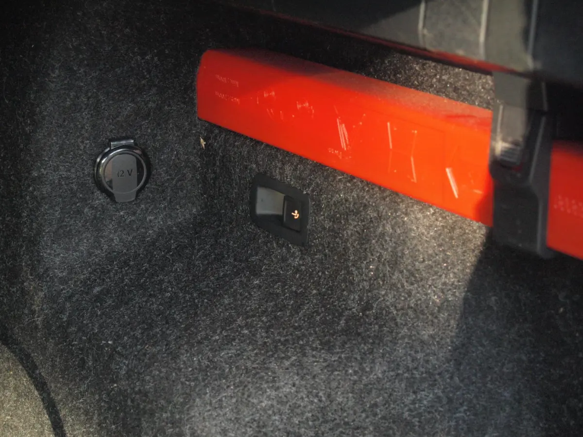 80 First Edition | SOH 90% | Camera | Trekhaak | Warmtepomp | Sfeerverlichting | Leer | ACC | NL-Auto |