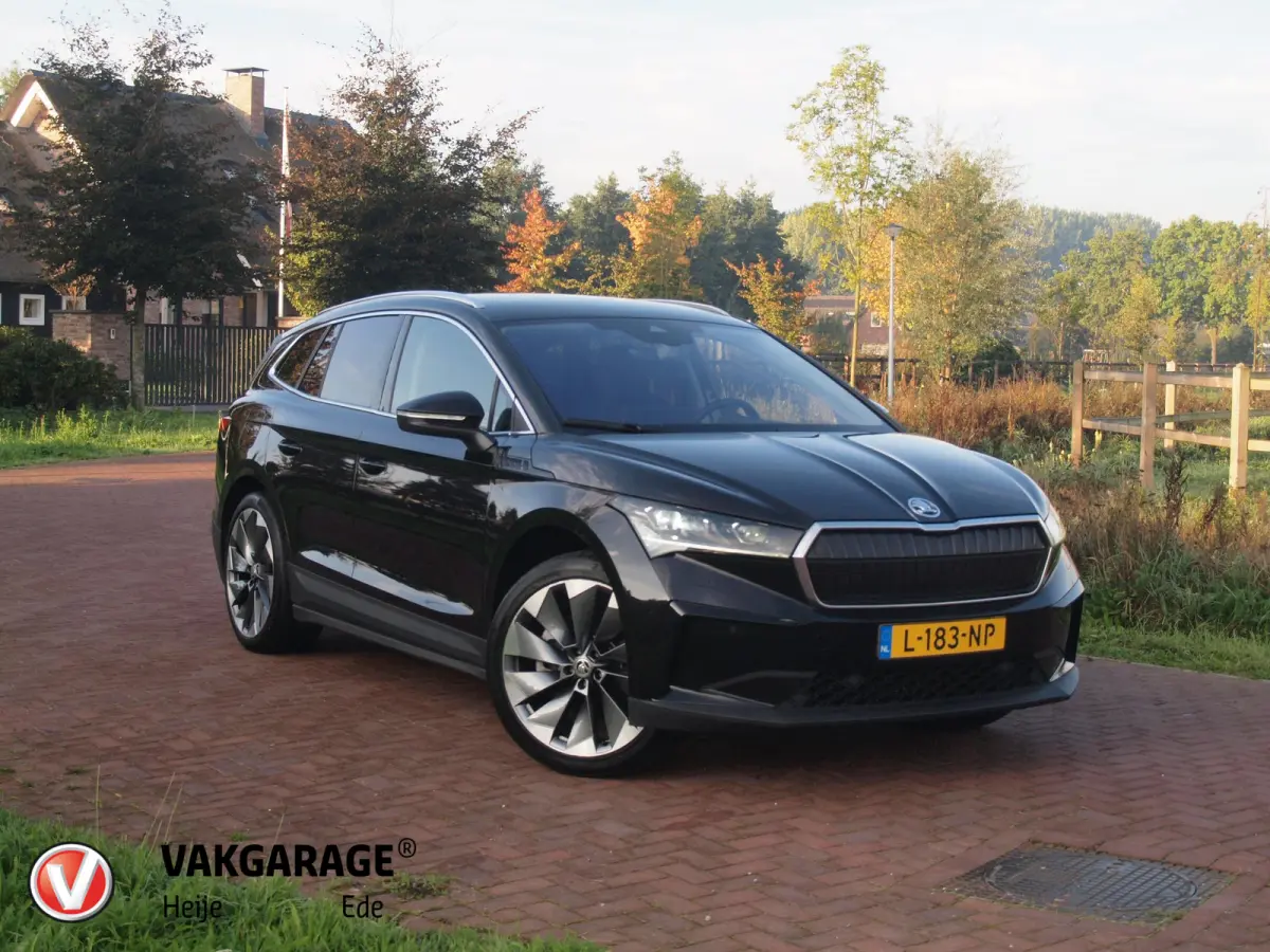80 First Edition | SOH 90% | Camera | Trekhaak | Warmtepomp | Sfeerverlichting | Leer | ACC | NL-Auto |