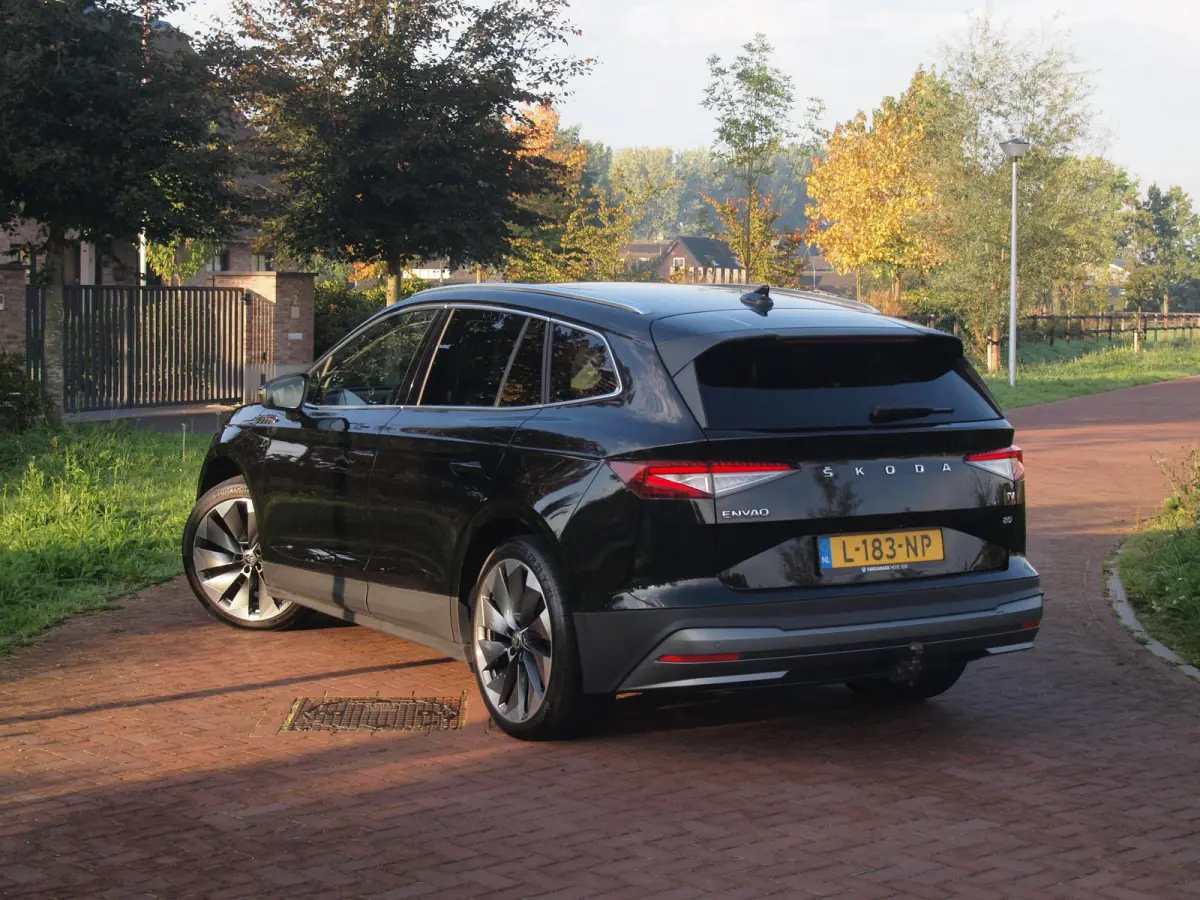 80 First Edition | SOH 90% | Camera | Trekhaak | Warmtepomp | Sfeerverlichting | Leer | ACC | NL-Auto |