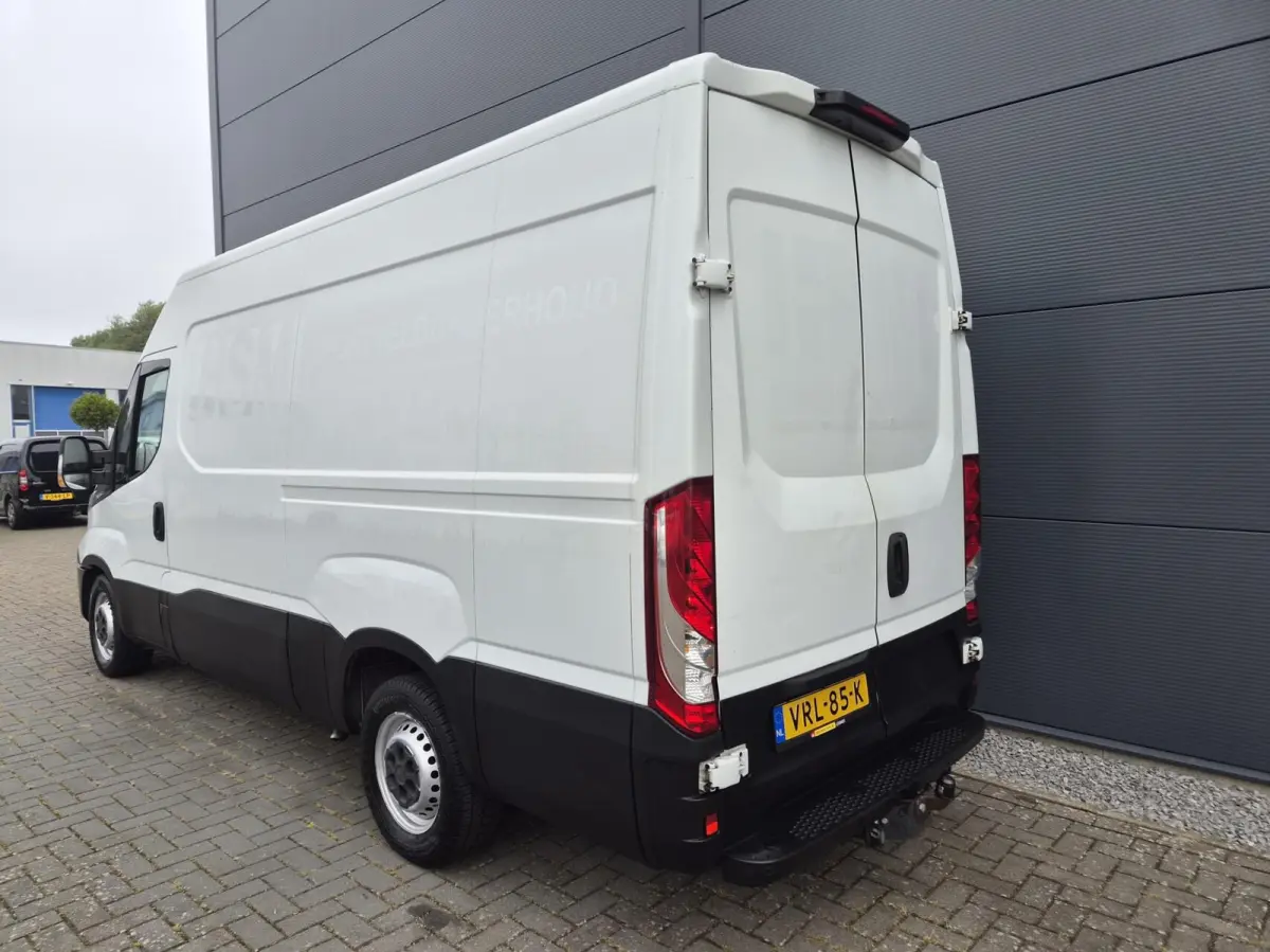 35S16V 2.3 L2H2 Clima 155 PK 3500 kg trekken