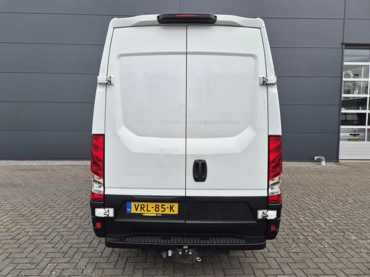 35S16V 2.3 L2H2 Clima 155 PK 3500 kg trekken