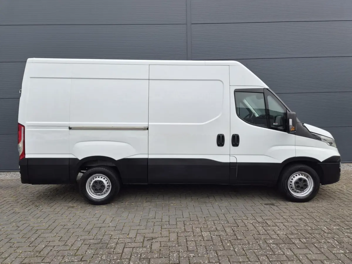 35S16V 2.3 L2H2 Clima 155 PK 3500 kg trekken