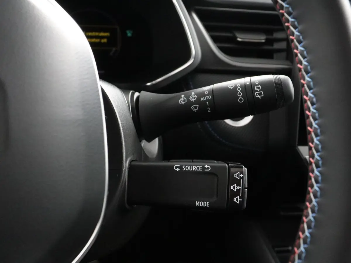 esprit Alpine full hybrid E-Tech 145 | Harman Kardon | Schuif-/kanteldak |