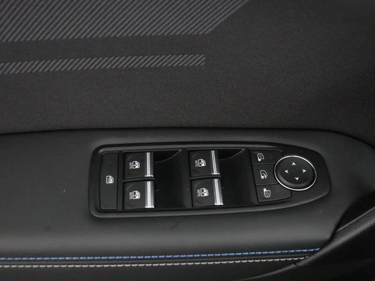esprit Alpine full hybrid E-Tech 145 | Harman Kardon | Schuif-/kanteldak |
