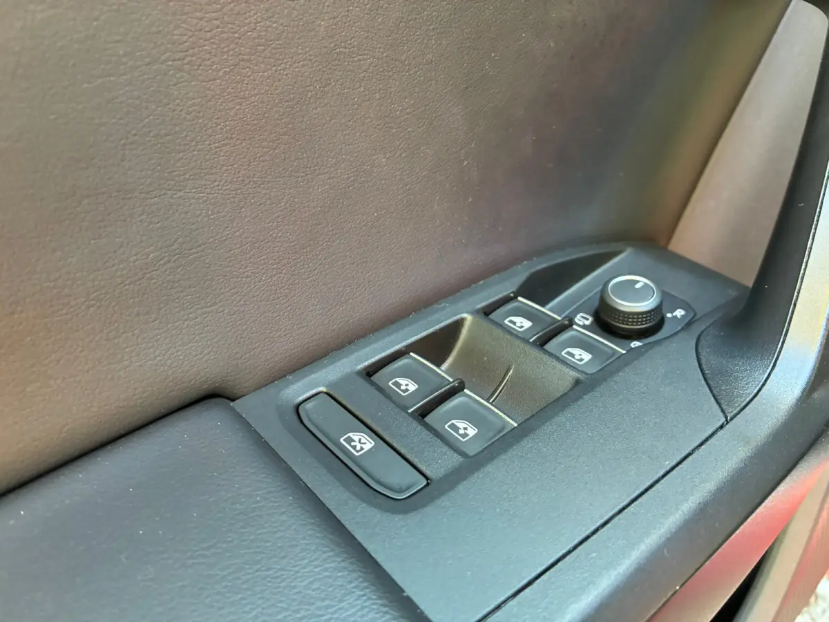 1.5 eTSI FR Launch Edition | Automaat + Cruise + Clima nu € 13.975,-!!!