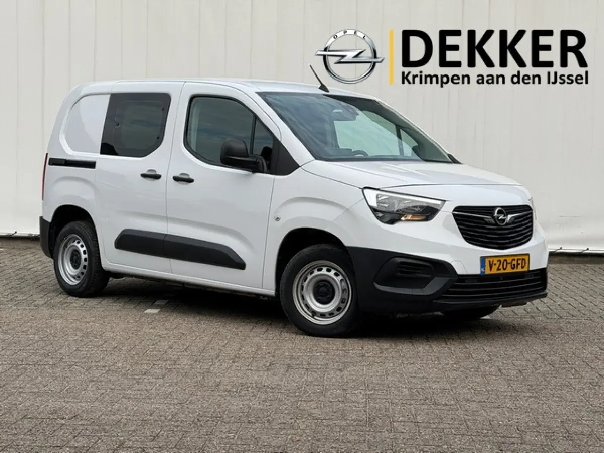 1.5 BlueHDi met Leer, 2 Voorstoelen, PDC, Trekhaak