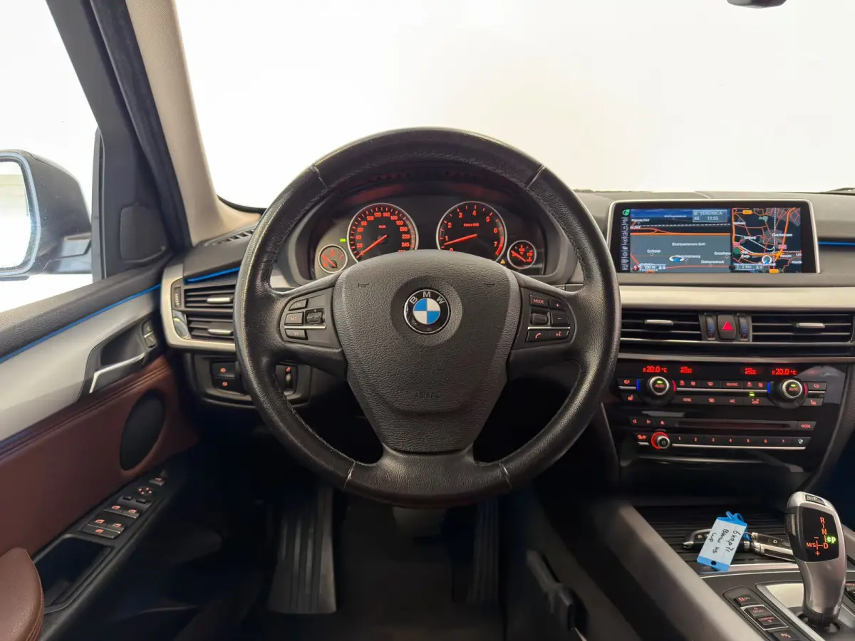 XDrive35i High Executive / NL-auto / Memory / Trekhaak