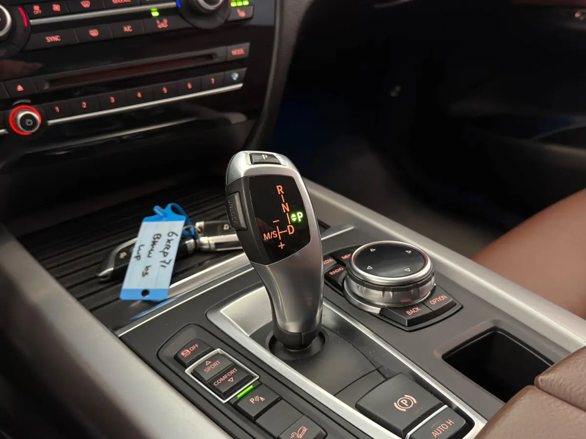 XDrive35i High Executive / NL-auto / Memory / Trekhaak