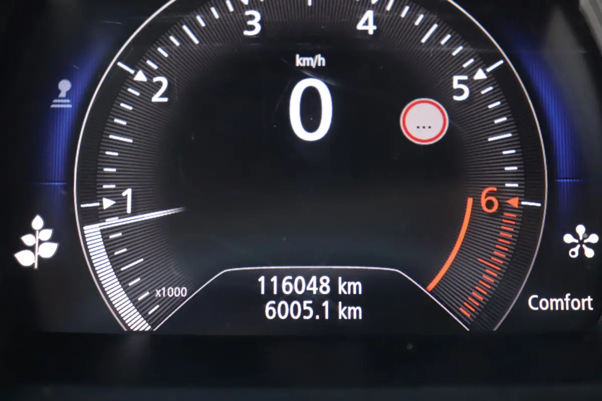 1.3 TCe Bose, Climate, Cruise, Camera A, Dealeronderhouden, PDC V+, Trekhaak, Keyless, Navi, Prijs Is Rijklaar Inclusief 6 Maanden Garantie