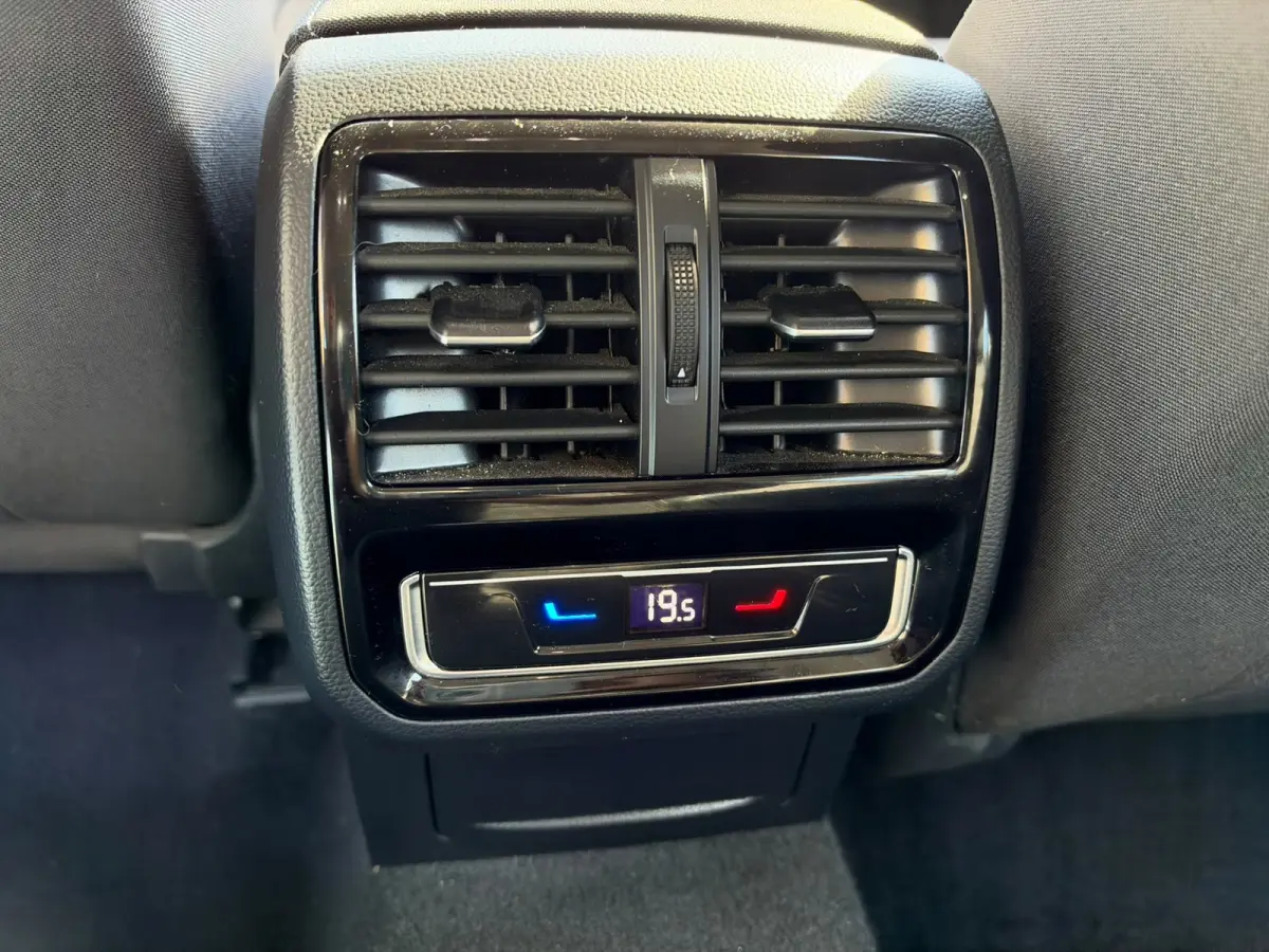 2.0 TDI Business Automaat, Navigatie, Dealer auto, INC BTW, Cruise Control, 1ste eigenaar