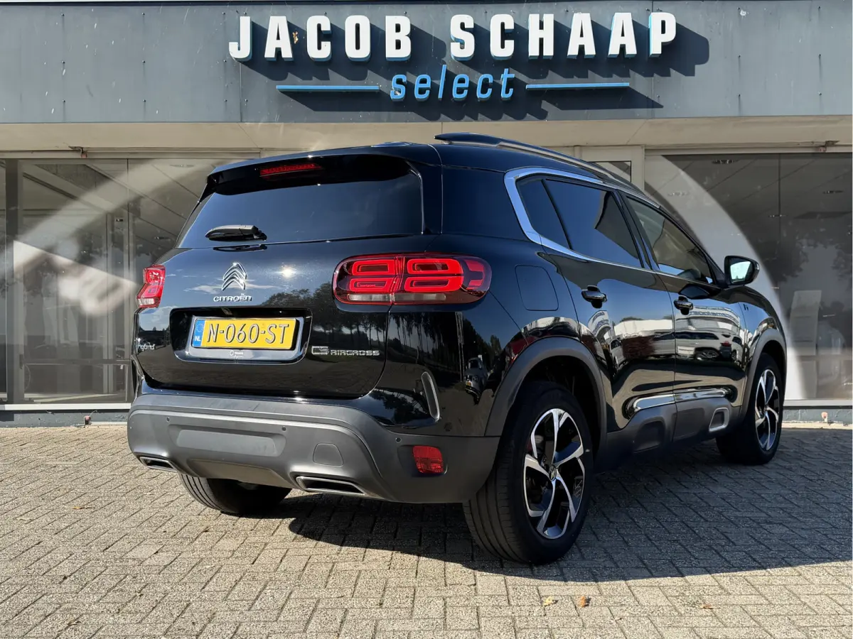 1.6 Plug-in Hybrid 225 Feel / Camera / Sensoren V+A / Keyless / Carplay / 18'' LM /