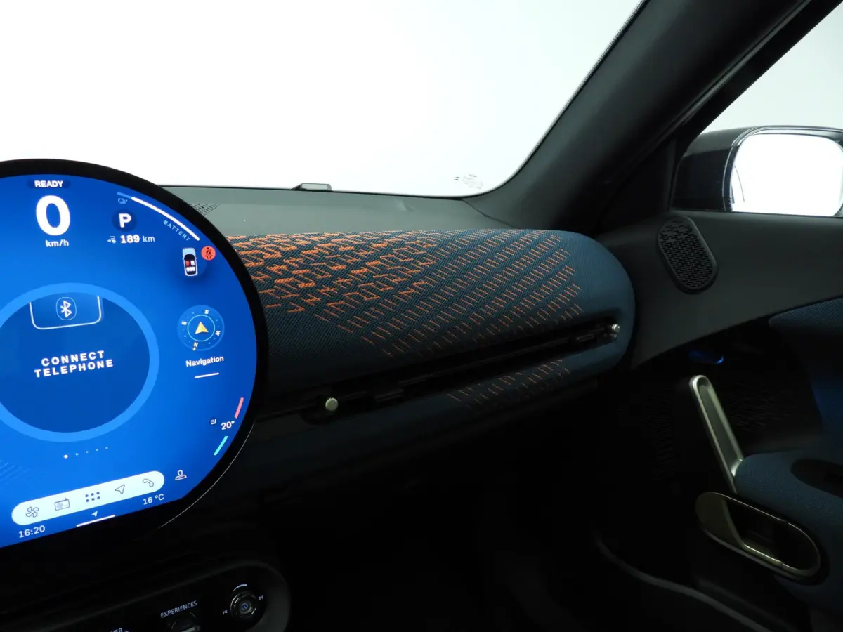 E | LED | HUD | Panoramadak | Stoelverwarming | Keyles go | DAB | Alu 18 inch