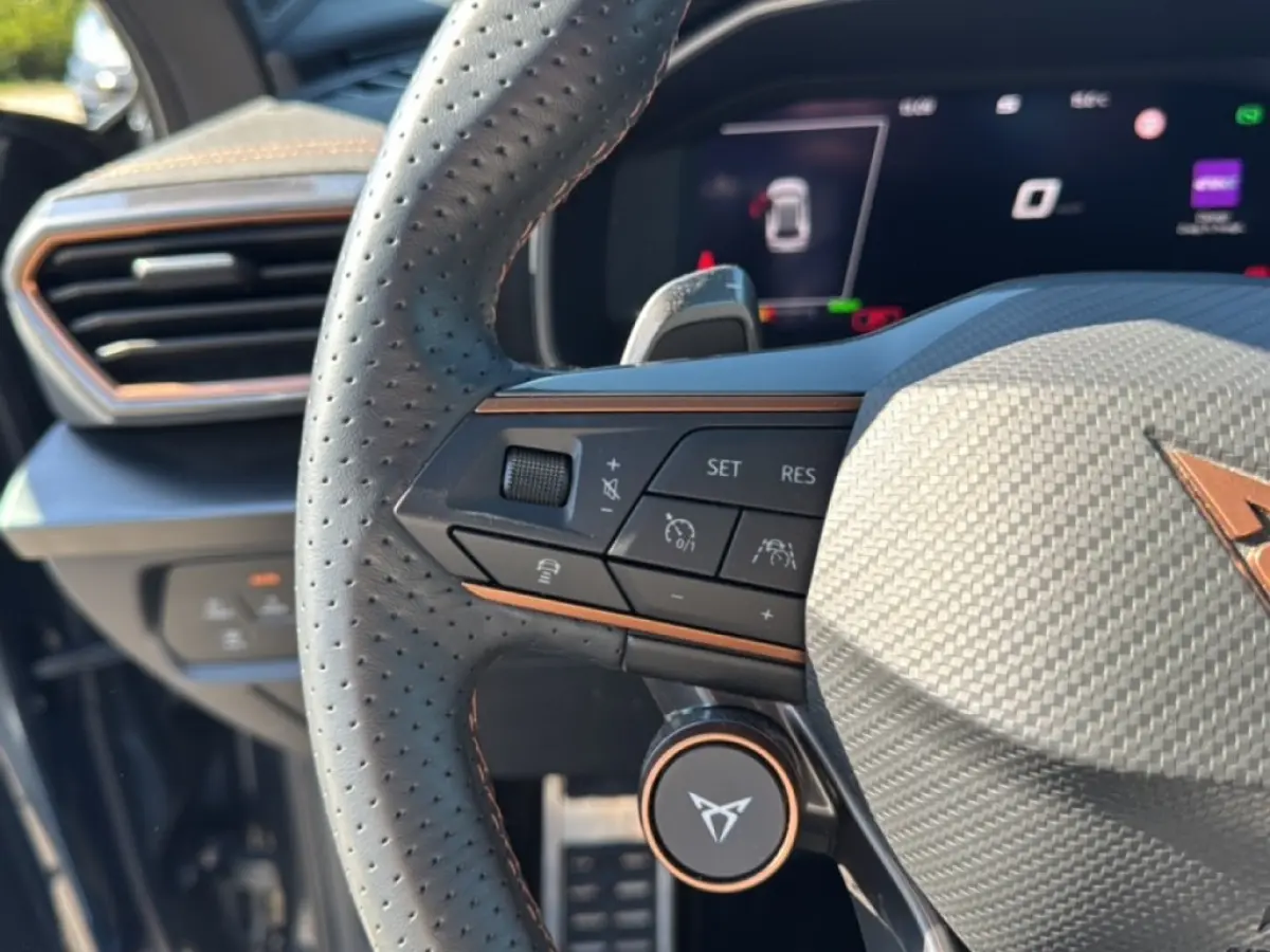 1.4 TSI VZ E-HYBRID SPORT-STUUR/NAVI/CAMERA/ACC/FULL-LINK