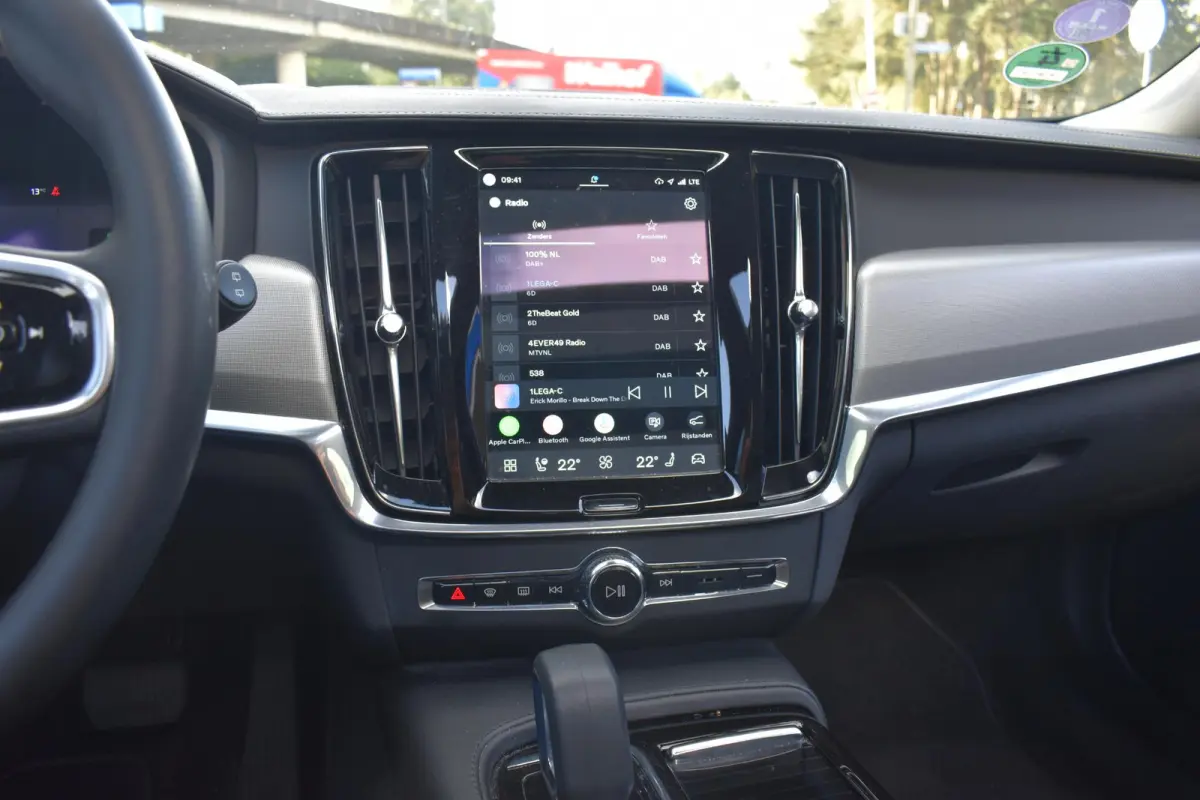 2.0 T6 Plug-in hybrid AWD Plus Bright Schuifdak | Leder | Memory | 100% Onderhouden | 12 mnd BOVAG garantie |  Whatsapp 06-53188999