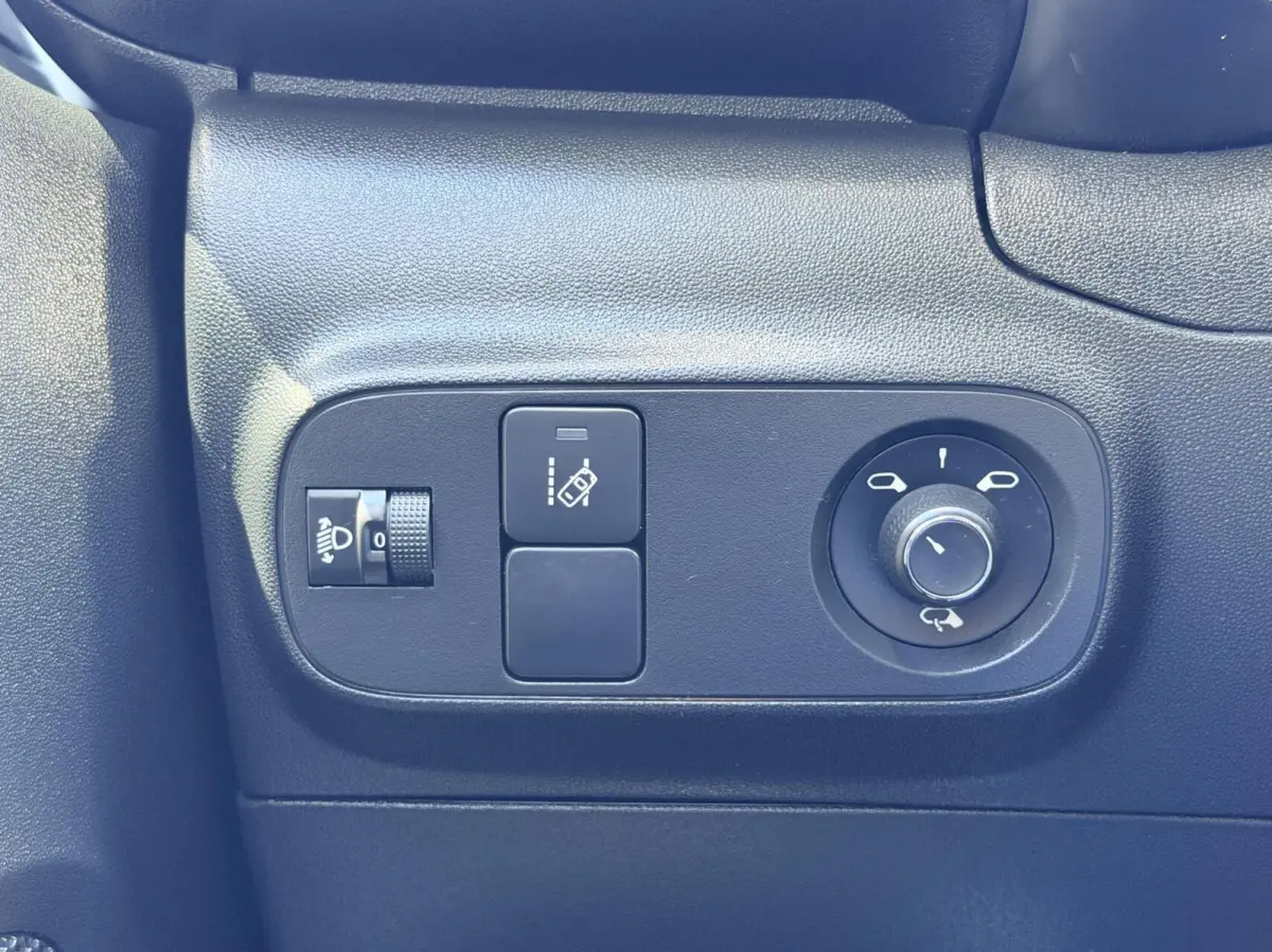1.2 PureTech S&S Feel Edition | Carplay Android | Navigatie | Climate | Cruise Control | Rijstrooksensor | Parkeersensor