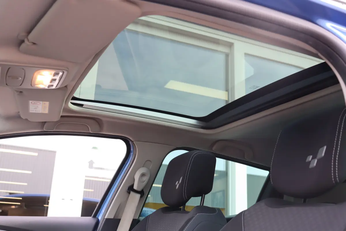 Clio GT, Climate, Cruise, Camera A, PDC A, Pano, Kuipstoelen, RS Drive, Keyless, Prijs Is Rijklaar Inclusief 6 Maanden Garantie