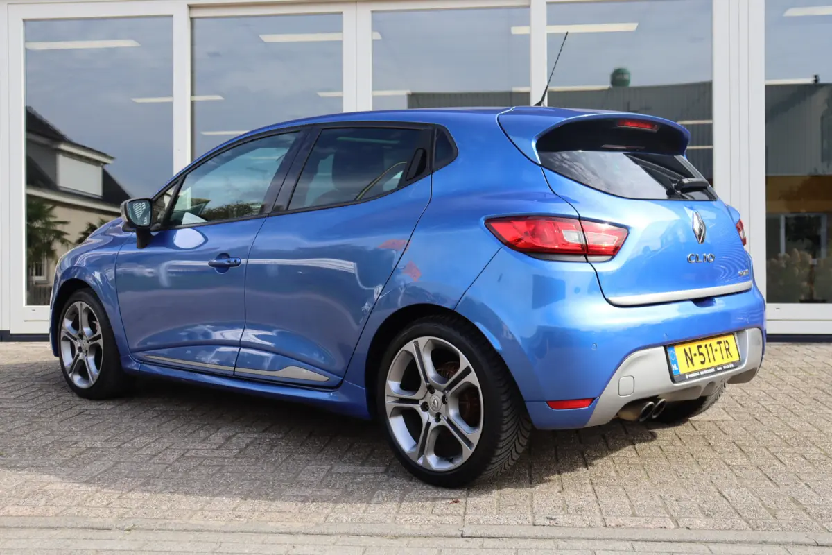 Clio GT, Climate, Cruise, Camera A, PDC A, Pano, Kuipstoelen, RS Drive, Keyless, Prijs Is Rijklaar Inclusief 6 Maanden Garantie