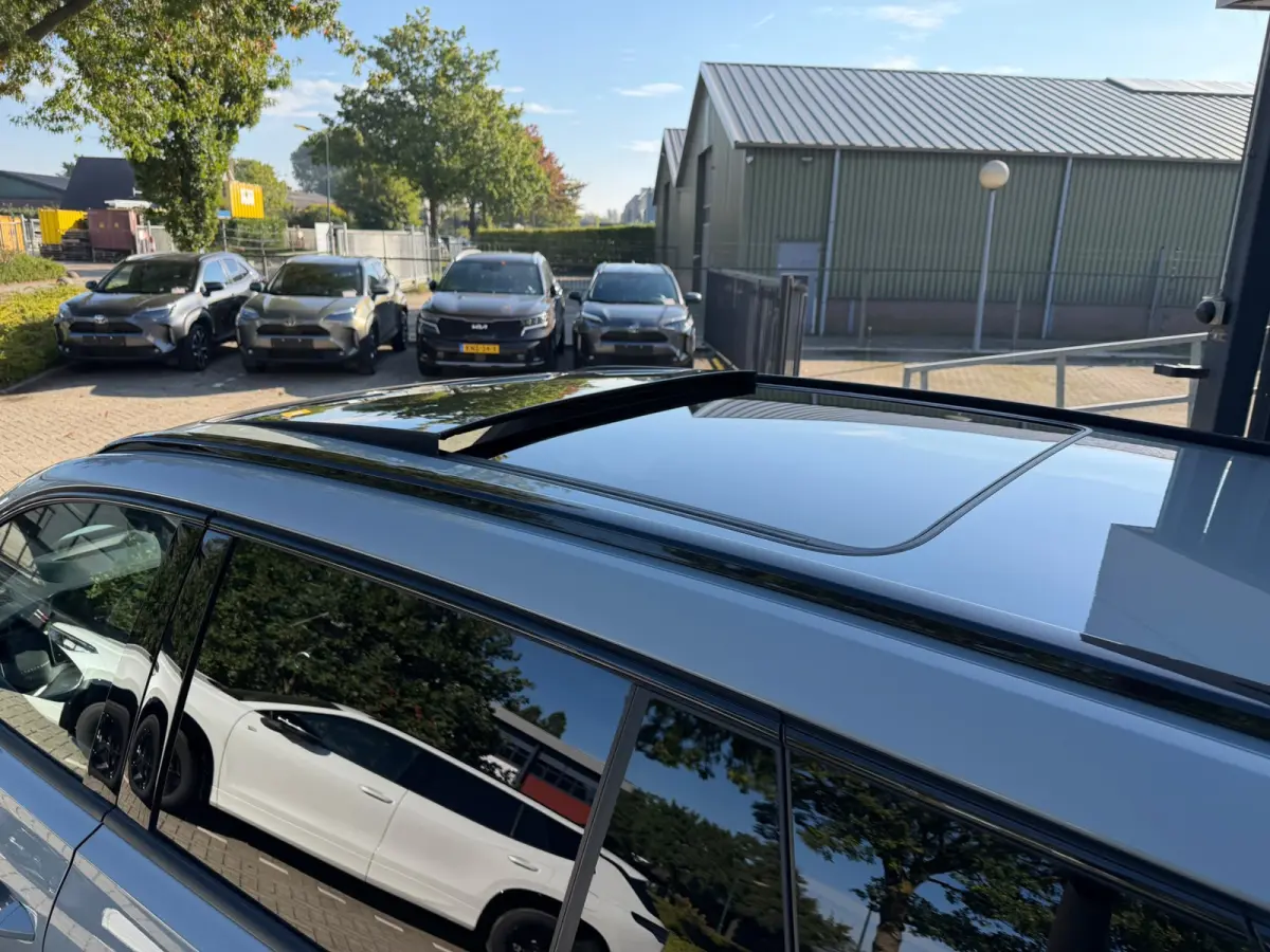 1.5 TSI PHEV Sportline Panoramadak 20 inch velgen Head Up display Adaptive cruise Navigatie Sportstoelen 360 camera Full LED