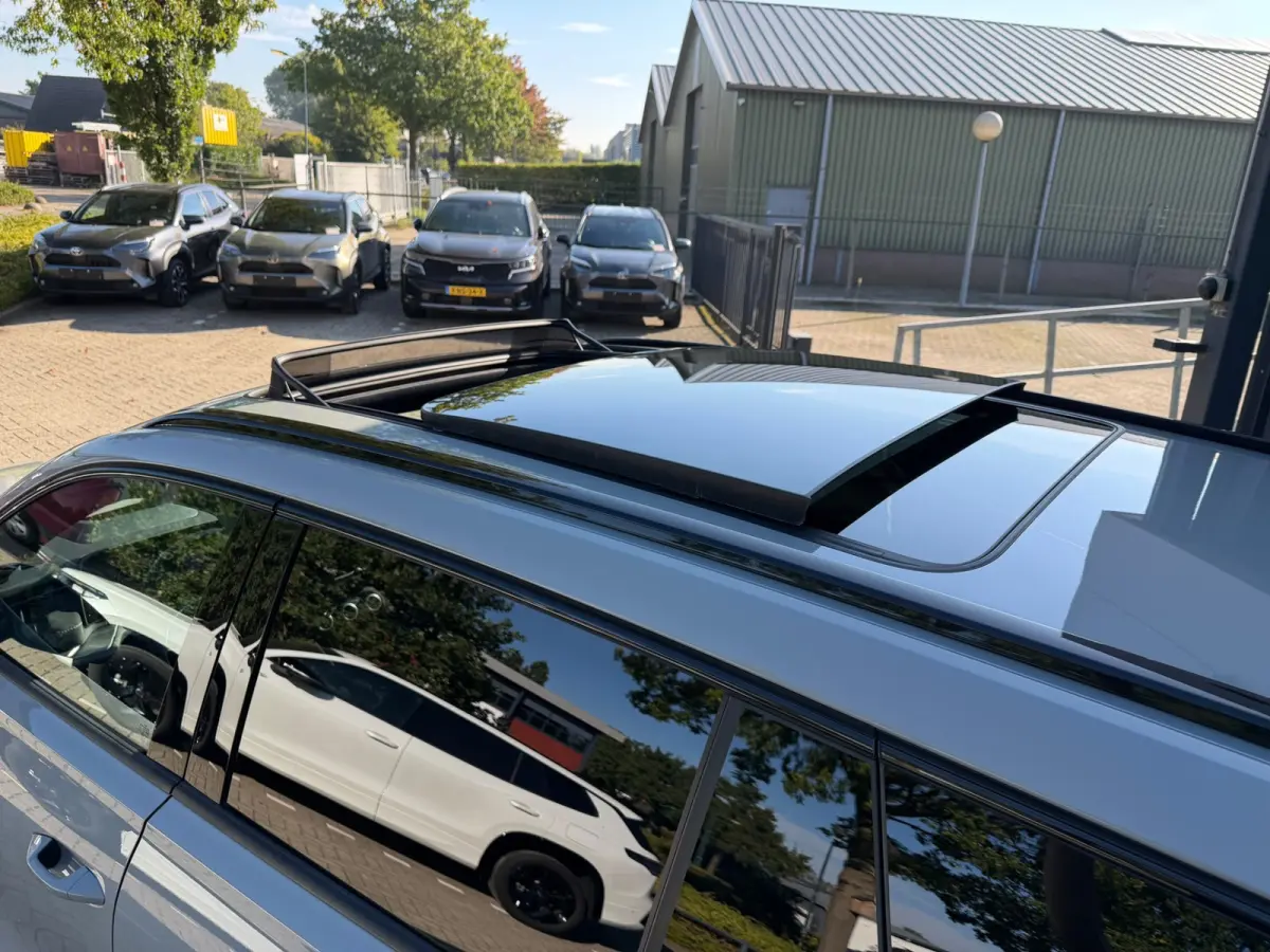 1.5 TSI PHEV Sportline Panoramadak 20 inch velgen Head Up display Adaptive cruise Navigatie Sportstoelen 360 camera Full LED