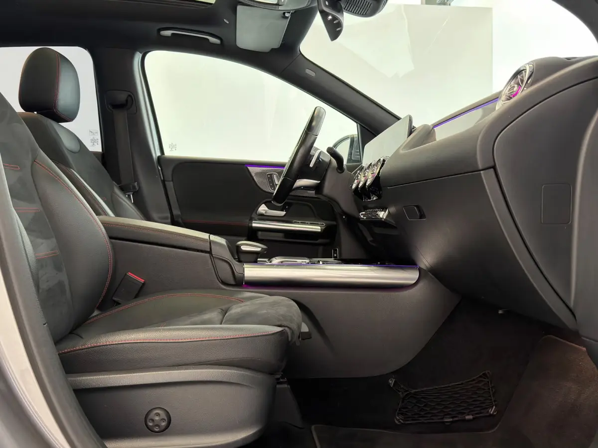 180 AMG / NL-auto / 1e eig. / Burmester / Pano
