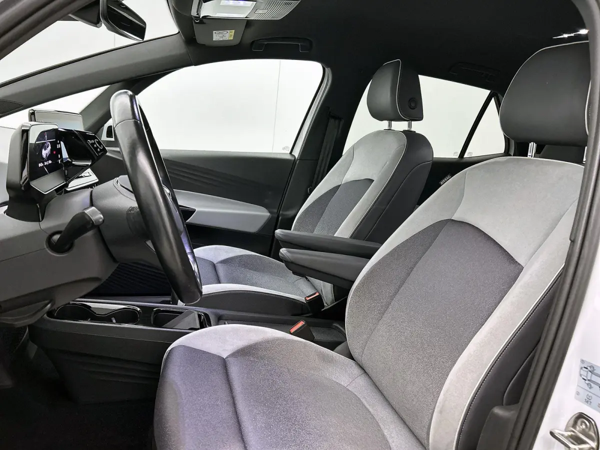 Pro S 77 kWh 204 PK | SoH 92,99% | Apple Carplay / Android Auto | Adaptieve Cruise Control | ErgoActive Stoelen | Stoelmassage | Stoelverwarming | Stuurverwarming