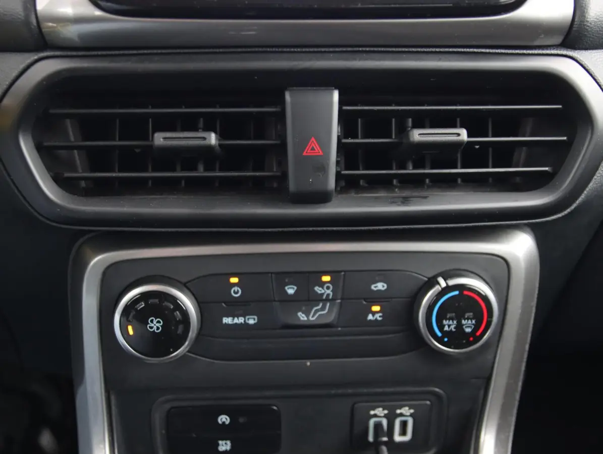 1.0 EcoBoost Connected | BTW auto