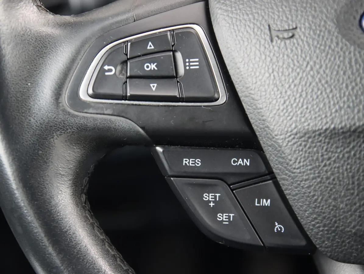1.0 EcoBoost Connected | BTW auto
