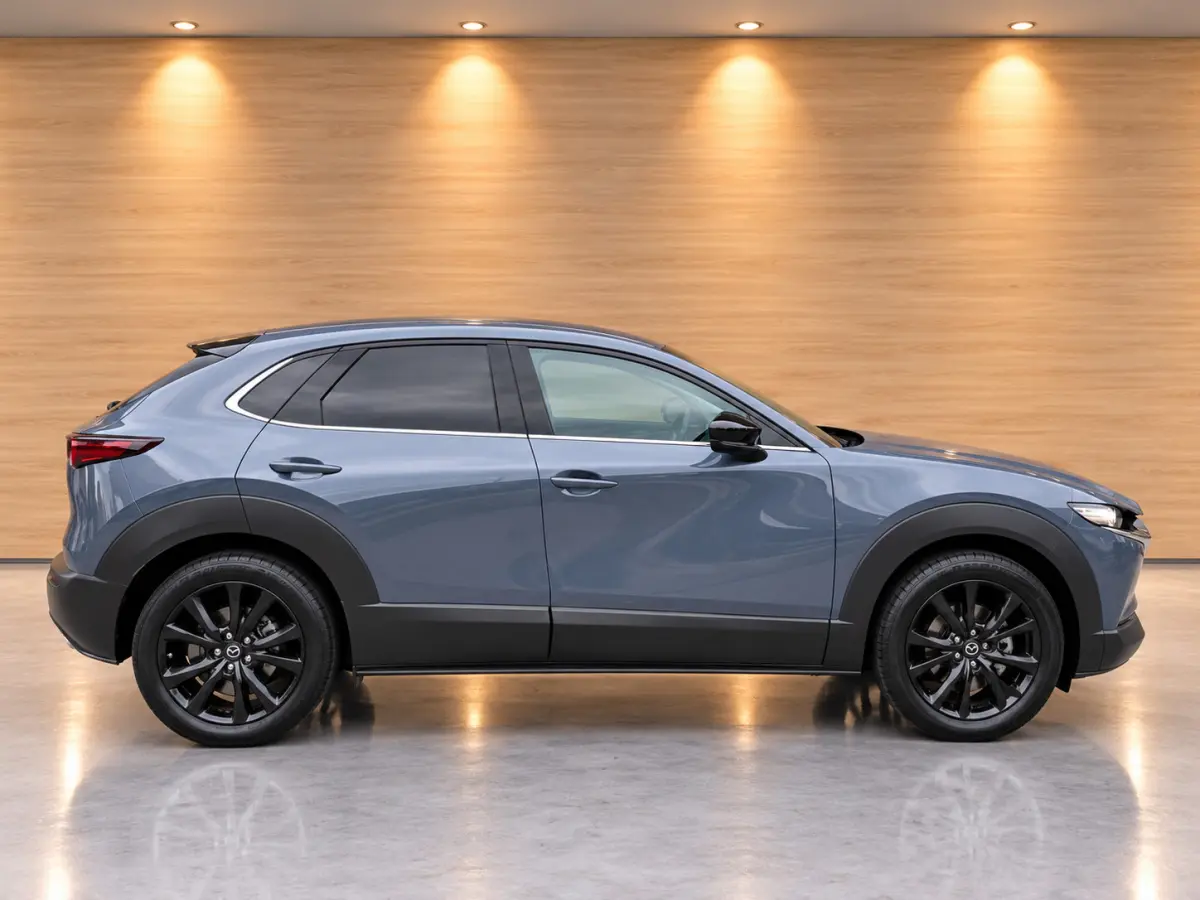 2.0 e-SkyActiv-G M Hybrid Homura TREKHAAK