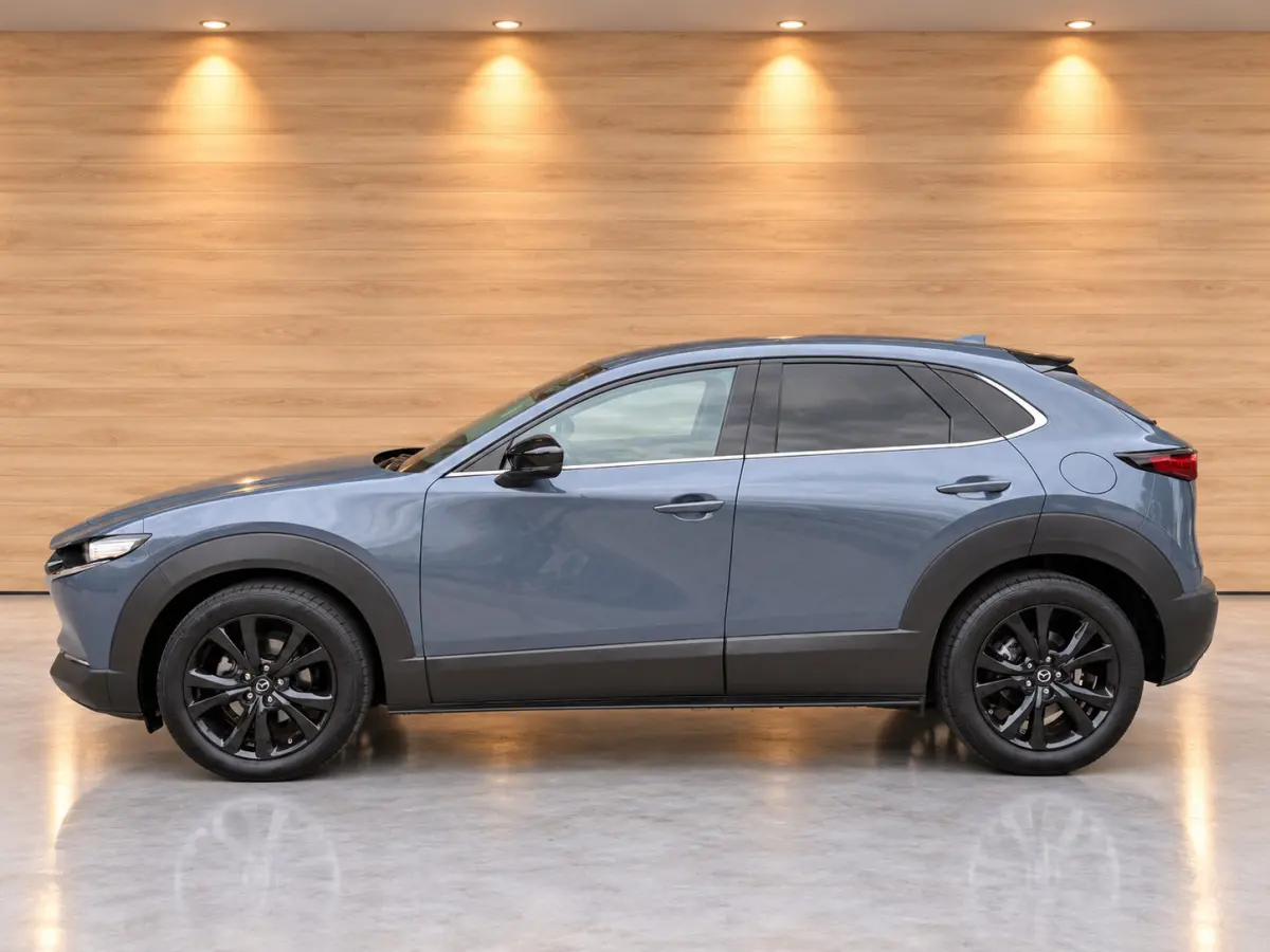 2.0 e-SkyActiv-G M Hybrid Homura TREKHAAK