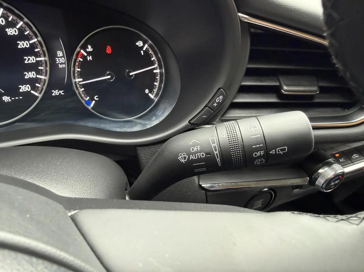 2.0 e-SkyActiv-G M Hybrid Homura TREKHAAK