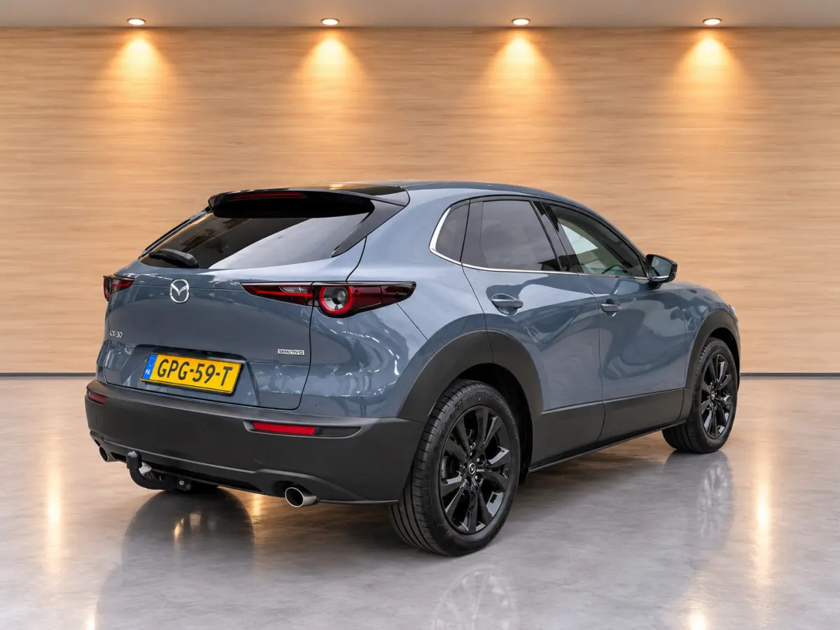 2.0 e-SkyActiv-G M Hybrid Homura TREKHAAK
