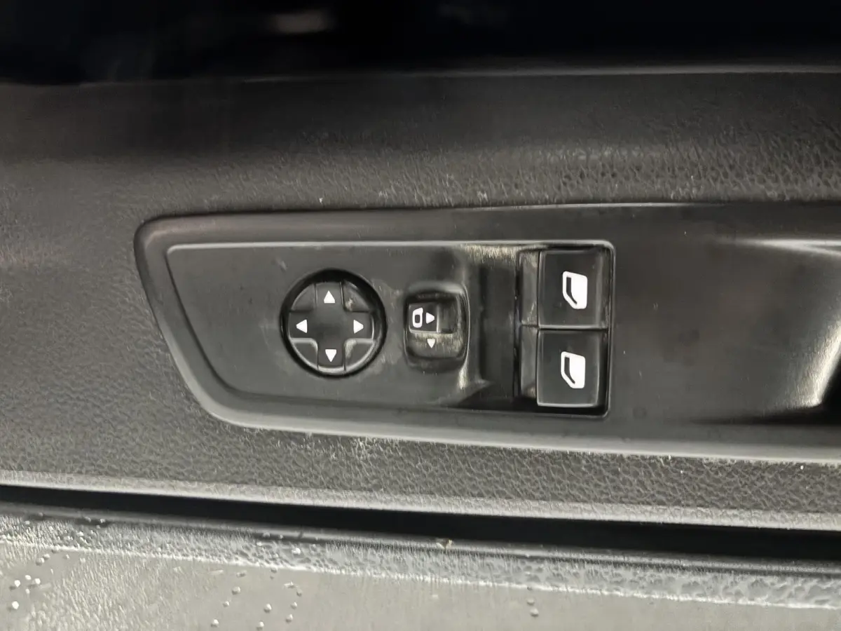 2.0 CDTI Automaat 145 pk L3H1 Dubbele Cabine Automaat Airco Navi Cruise Control Parkeersensoren Camera Trekhaak