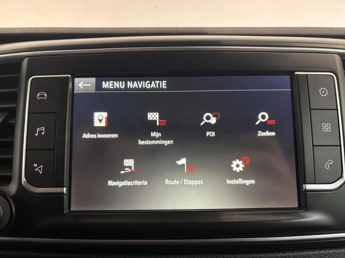 2.0 CDTI Automaat 145 pk L3H1 Dubbele Cabine Automaat Airco Navi Cruise Control Parkeersensoren Camera Trekhaak