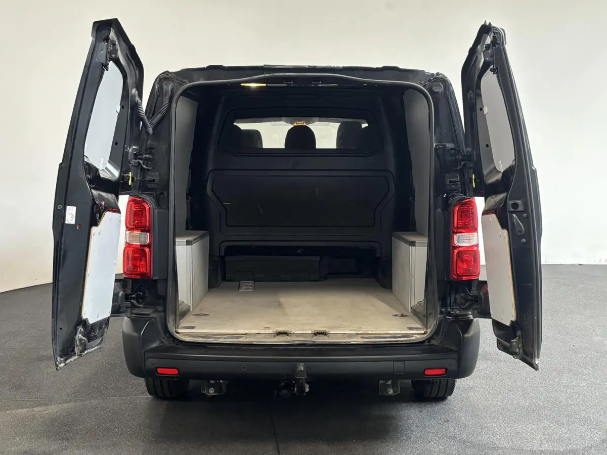 2.0 CDTI Automaat 145 pk L3H1 Dubbele Cabine Automaat Airco Navi Cruise Control Parkeersensoren Camera Trekhaak